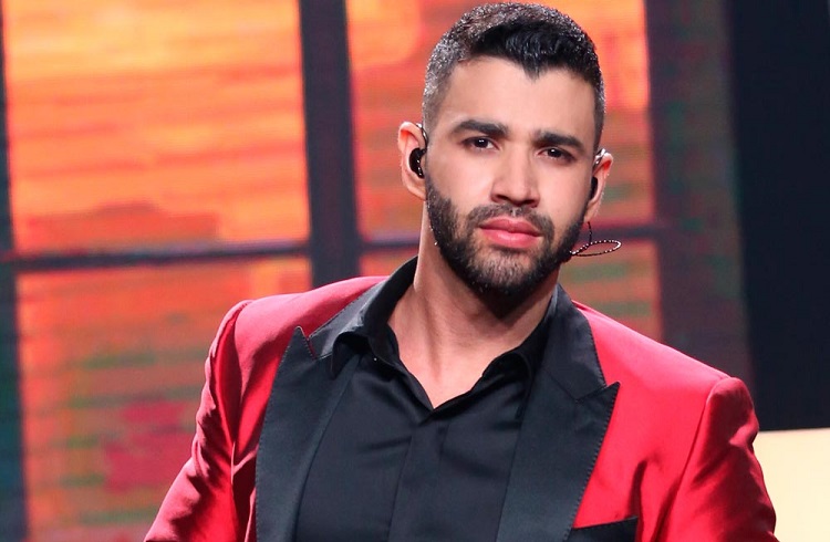 Gusttavo Lima se envolve em acidente de trânsito em GO