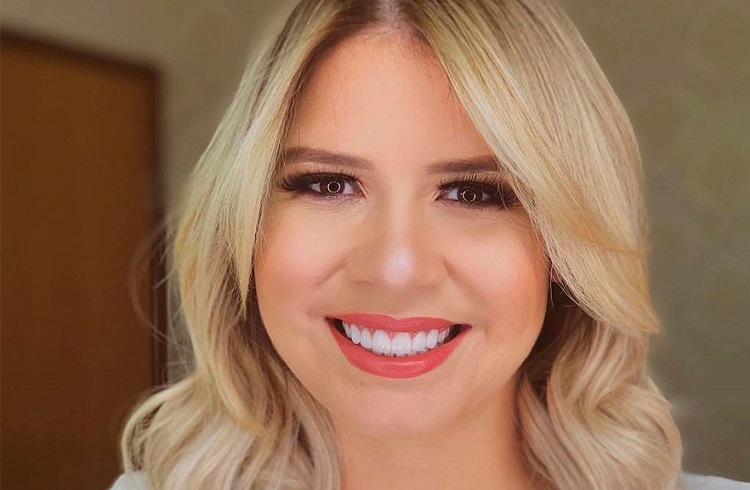 Marília Mendonça tira sarro após ter seu cartão clonado