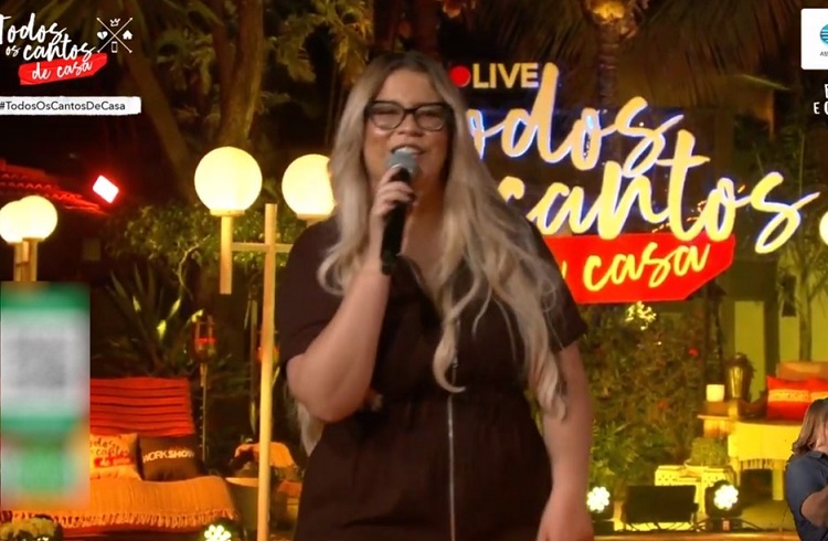 Marilia Mendonça faz nova live se incomoda com censura