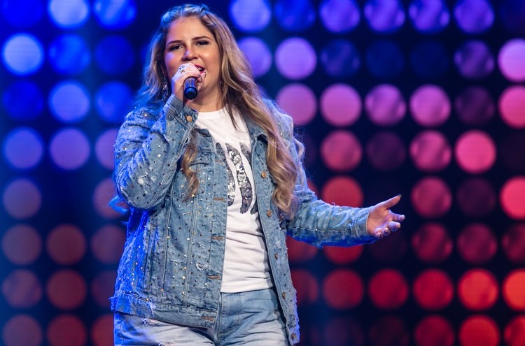 Marília Mendonça detona Naldo ao ver cantor chorar e pedir perdão