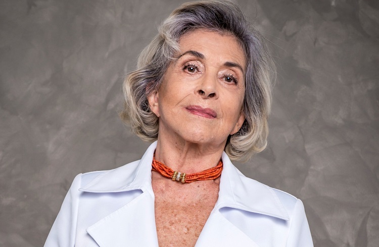 Betty Faria fala sobre Regina Duarte: “Ego mal resolvido”