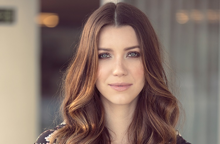 Nathalia Dill faz desabafo após ser retirada de voo