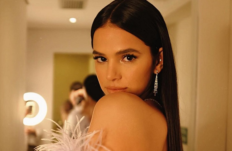 'Não sou modelo para ninguém', assume Bruna Marquezine