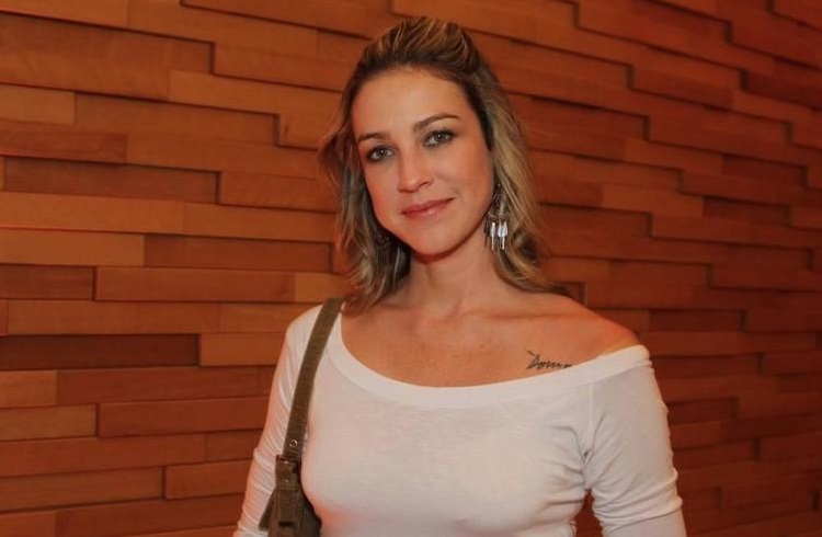 Luana Piovani conta que foi chamada de 'sirigaita' em loja de Portugal