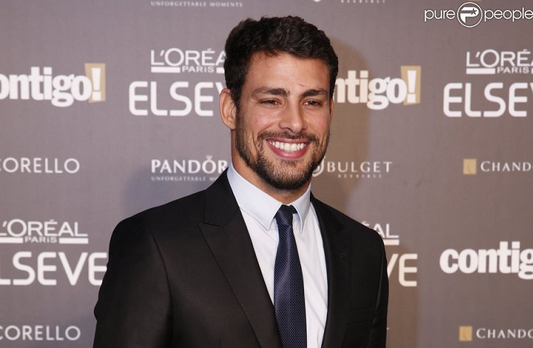 Cauã Reymond renova com a Globo e lista atrizes com quem não quer atuar