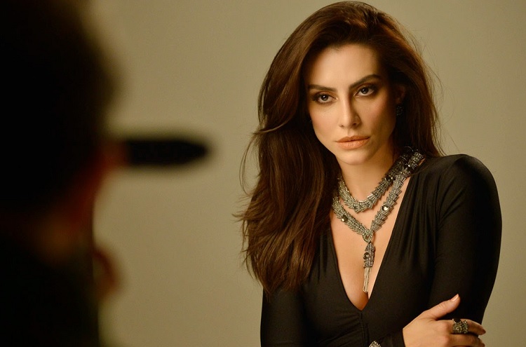 'Falar absurdos sempre foi a minha onda', brinca Cleo Pires