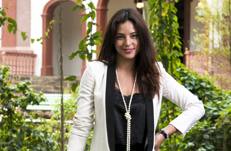 Yanna Lavigne é só sucesso nos bastidores de 'Sétimo Guardião'