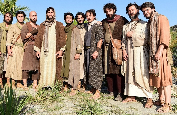 Atores de 'Jesus' da Record enfrentam perrengue e banheiros sujos nas gravações
