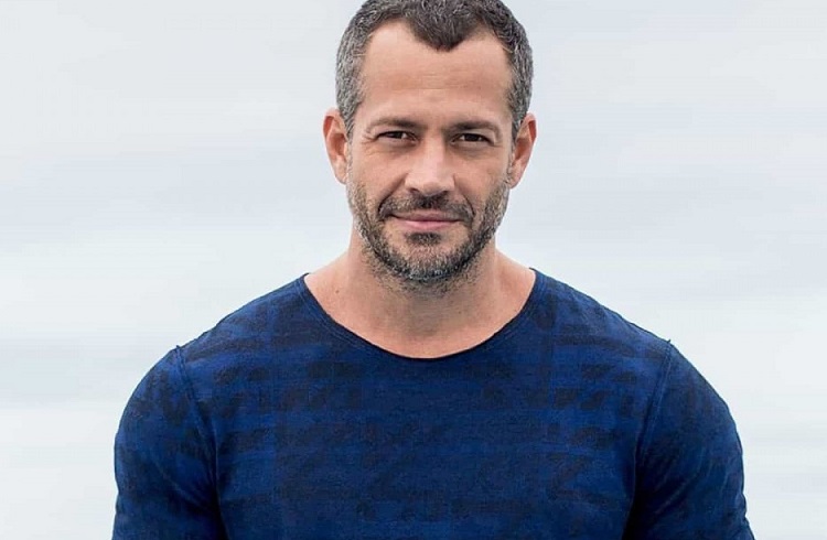 Malvino Salvador confirma ter recebido convites para trabalhar fora da Globo