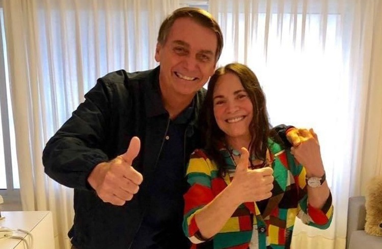 Regina Duarte sofre pressão da família para abandonar governo Bolsonaro