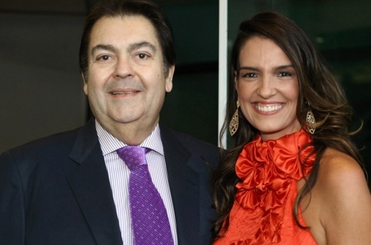 Faustão e esposa alfinetam Sônia Abrão