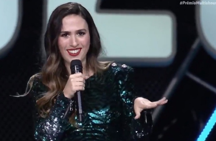 RedeTV! processa Tata Werneck por piada sobre vestido